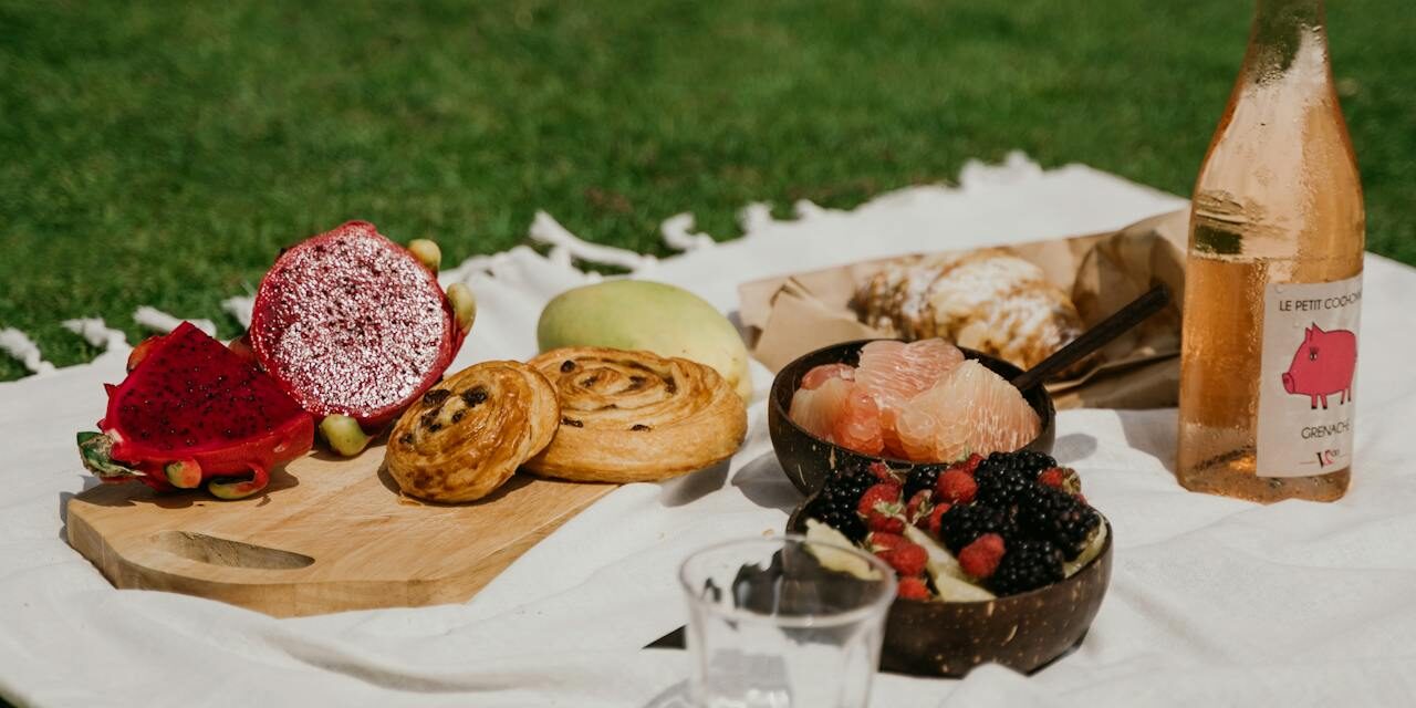 The Perfect Picnic: Best Spots, Essentials, and Delicious Food Ideas!!